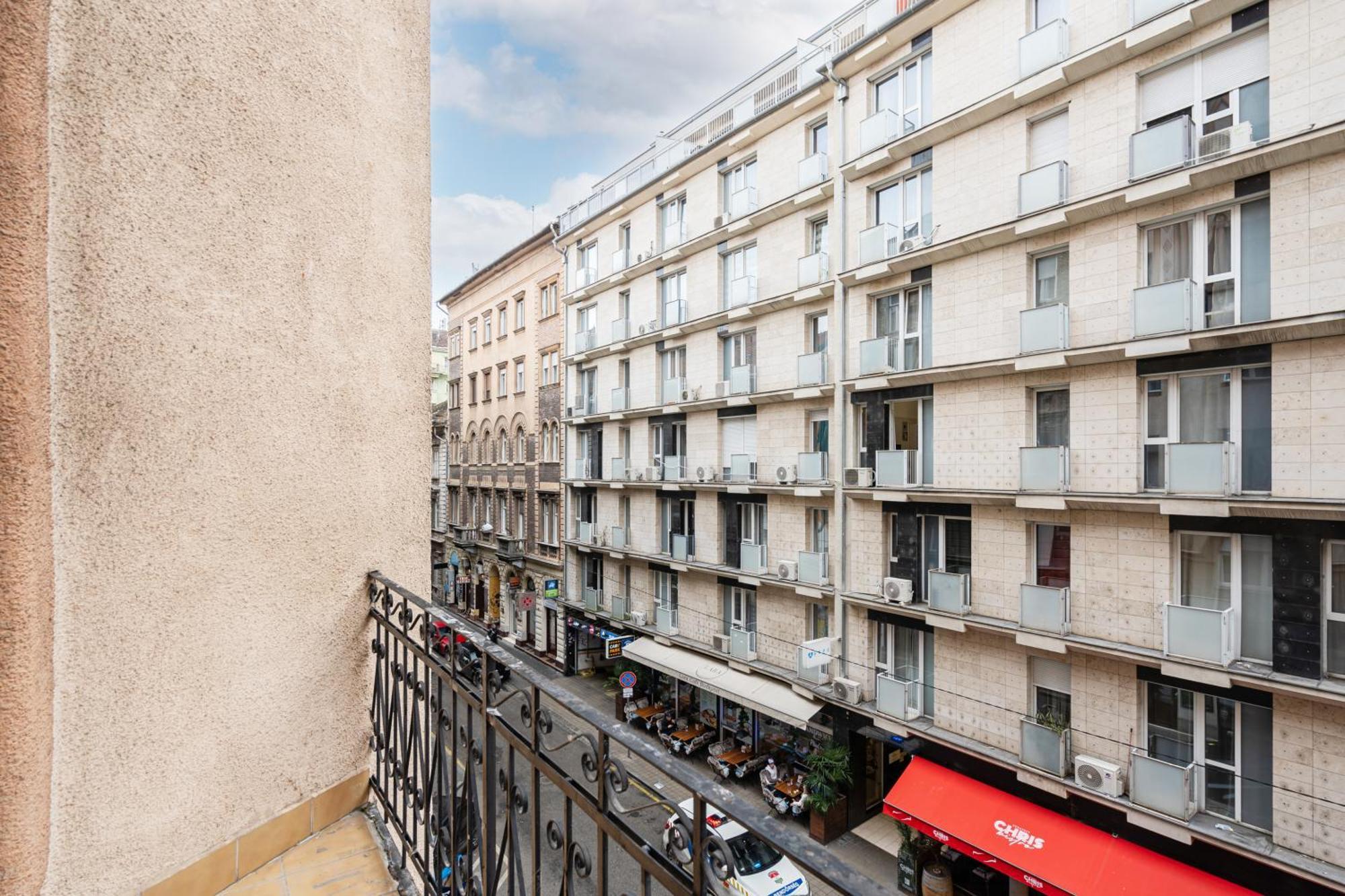 A13 Apartamento Budapeste Exterior foto